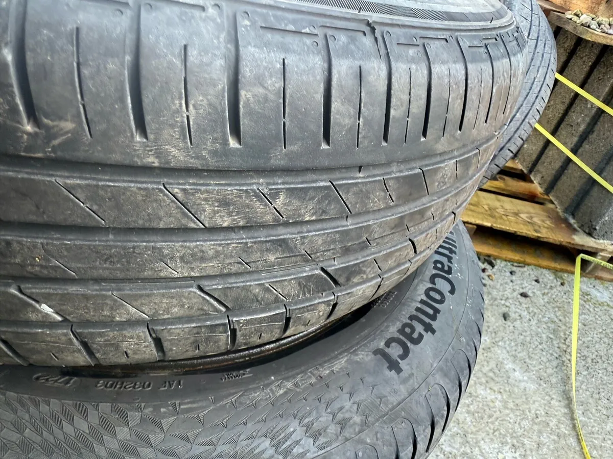 Steel wheels came off 2020 caddy - Image 4