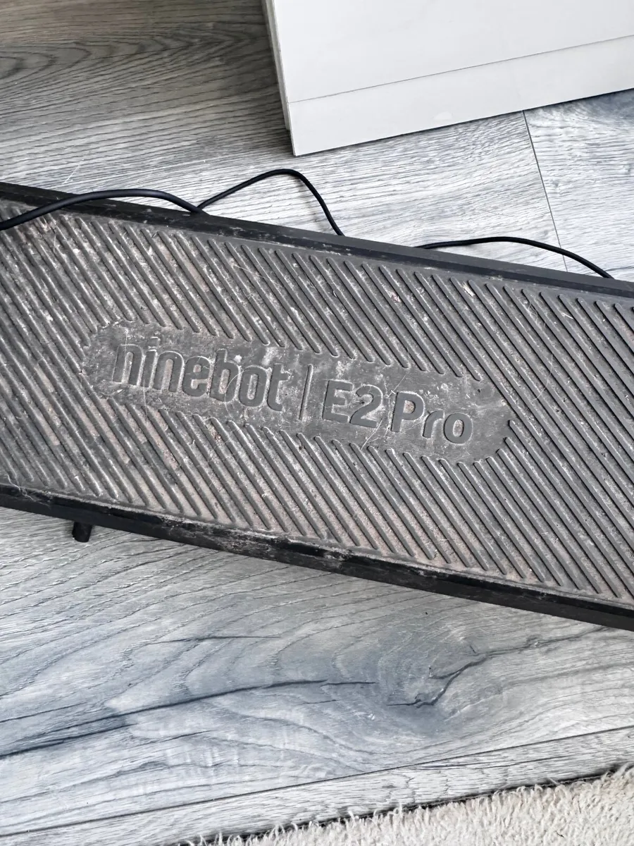 Electric scooter - Image 4