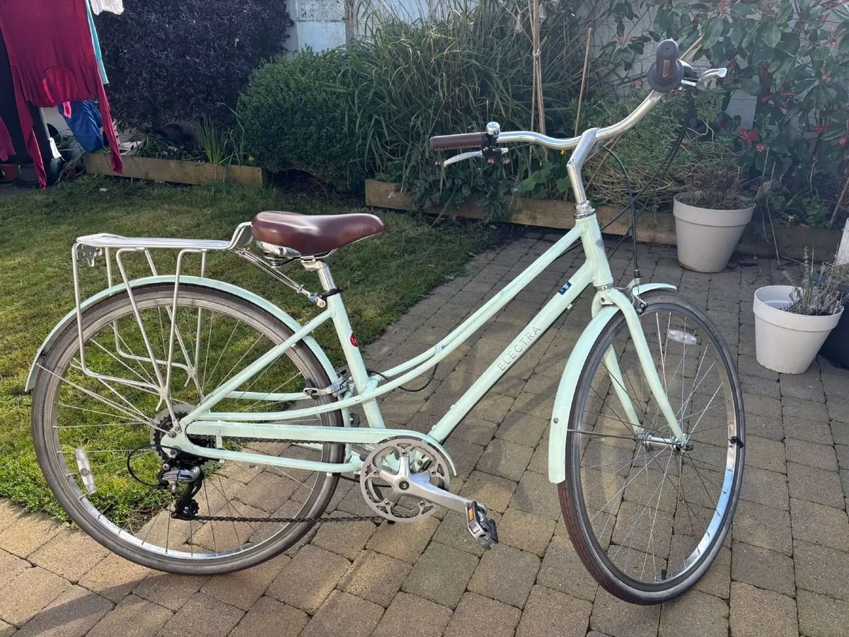 Ladies Bicycle - Image 2