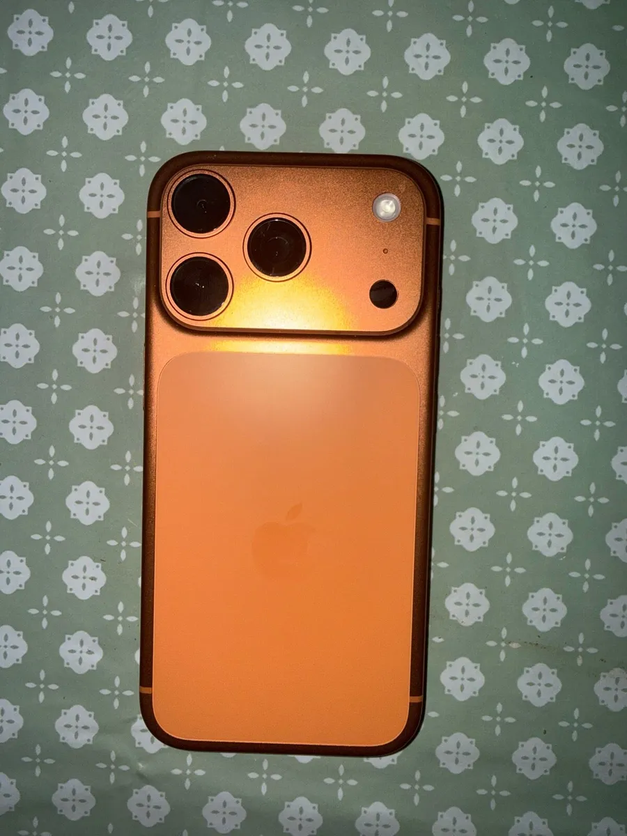 iPhone 17pro 512 g - Image 1