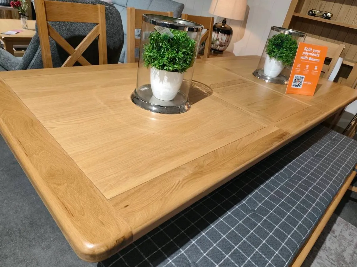 Extending Oak Dining table Ex Display Like New - Image 2