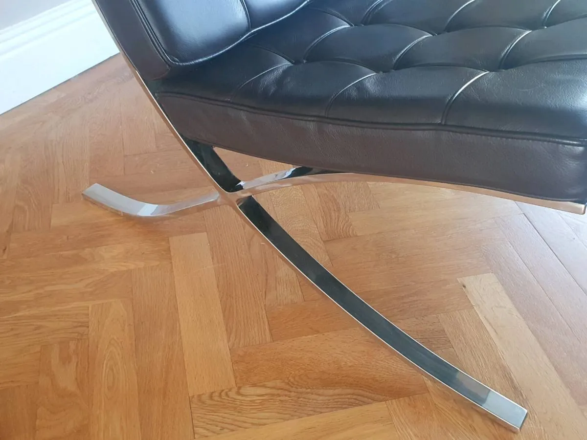 Barcelona chairs - Image 3