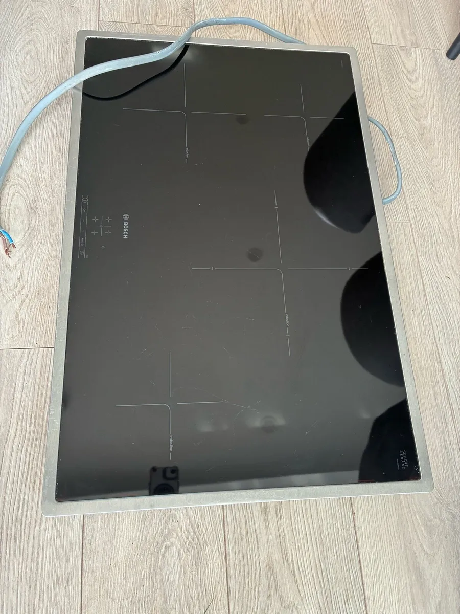 80cm Bosch induction hob - Image 1