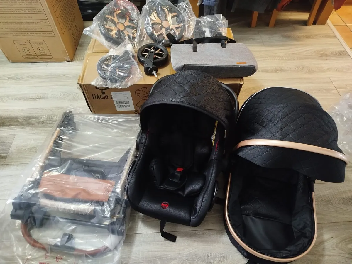 Travel system/ Buggy/ Pram/ Stroller/ Pushchair. 3 - Image 2
