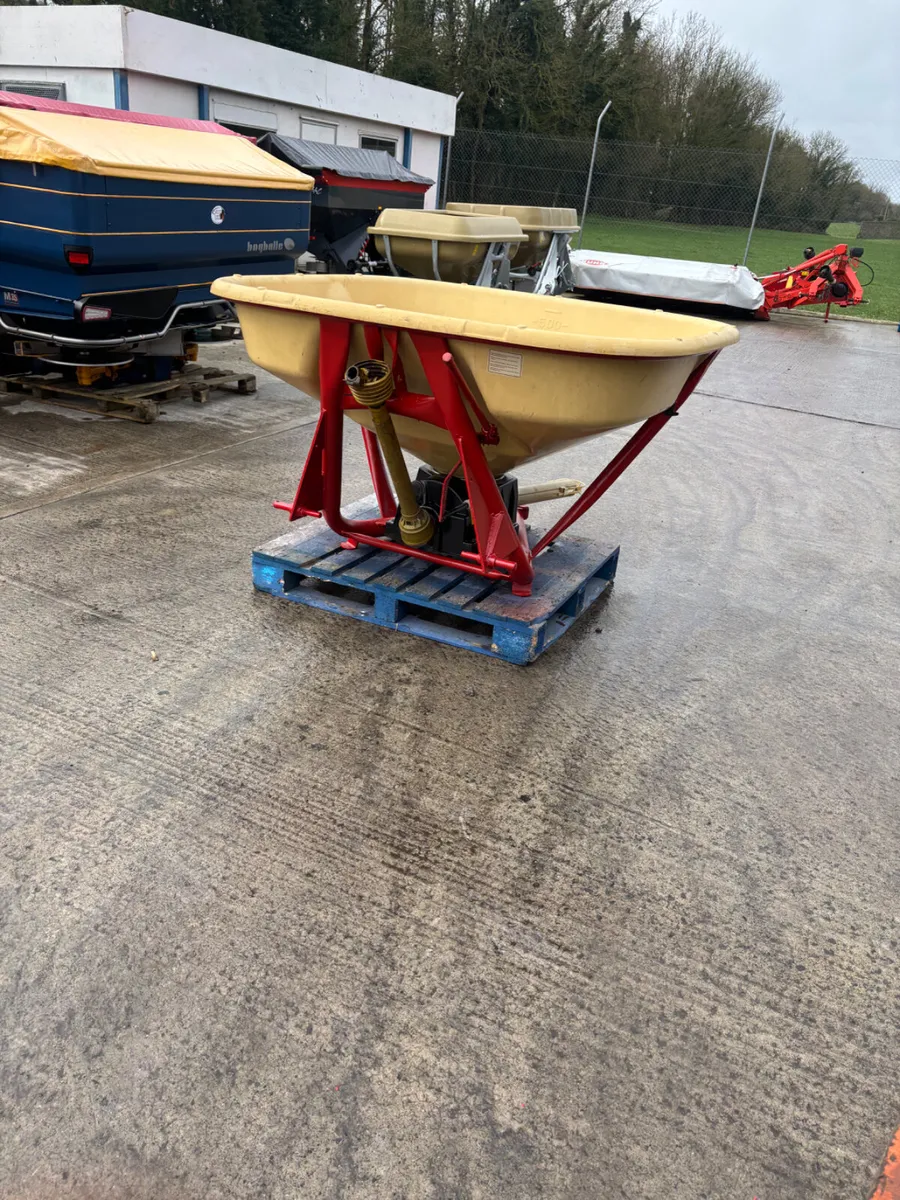 VICON SPREADER - Image 2