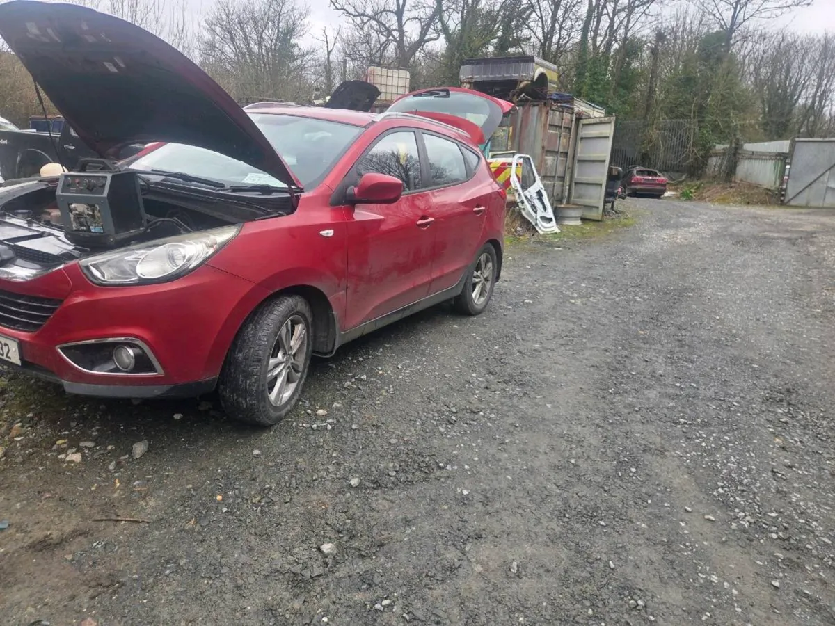 Hyundai santa fe - Image 1