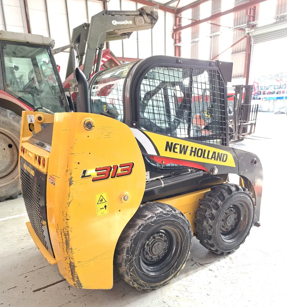 NEW HOLLAND L313 SKID STEER - Image 1