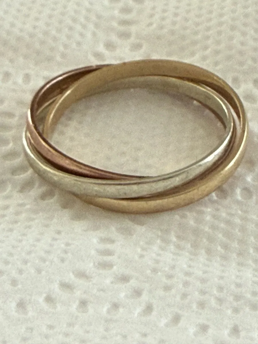 9ct Gold Hallmarked Trilogy - Image 1