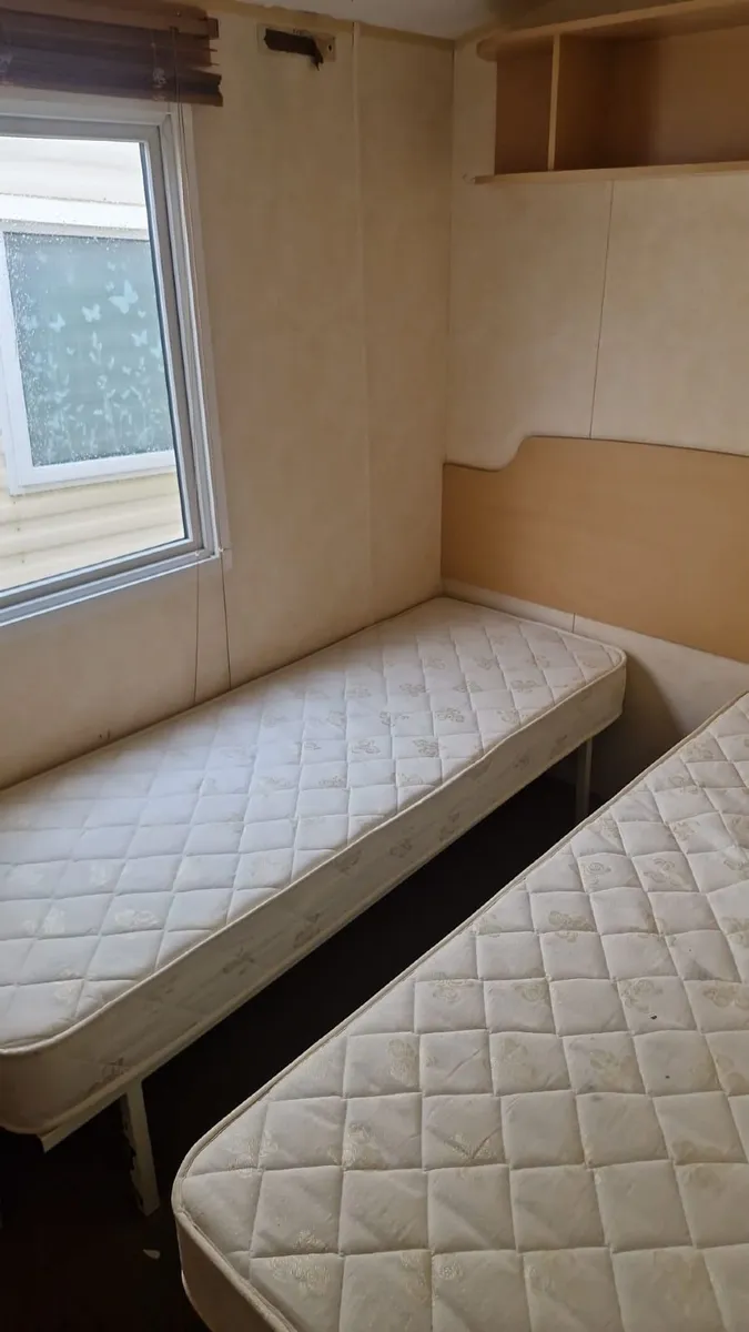 Mobile Home - Image 3