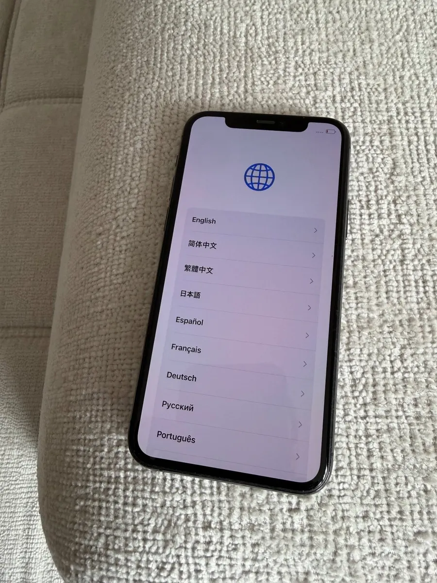 iPhone 11 Pro - Image 2