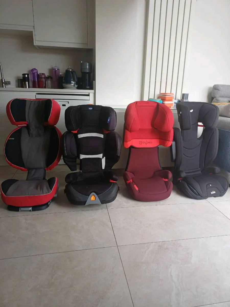 Car Seats - Image 1