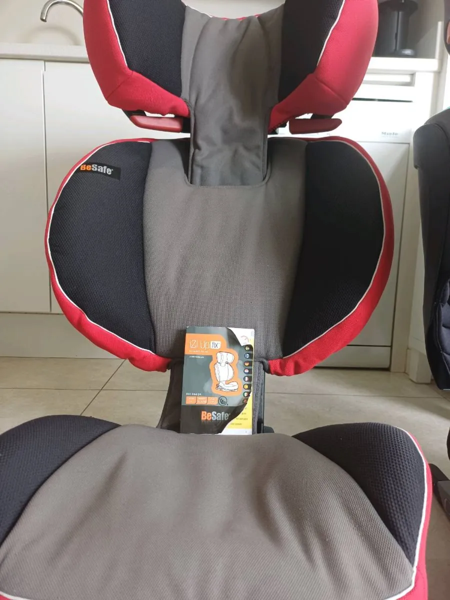 Car Seats - Image 3