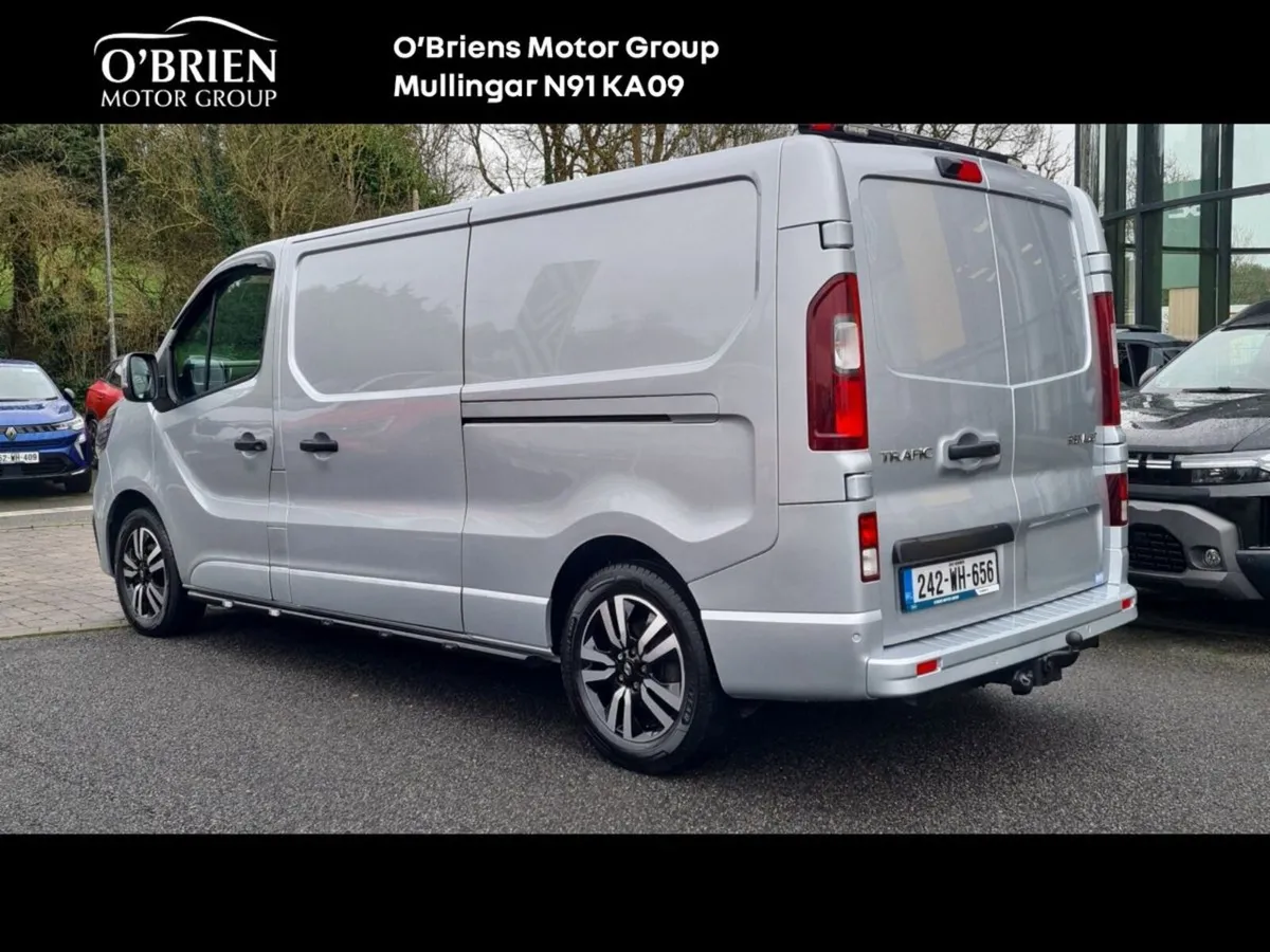 Renault Trafic TRAFIC LL30 BLUE DCI 170 AUTO Sport - Image 3