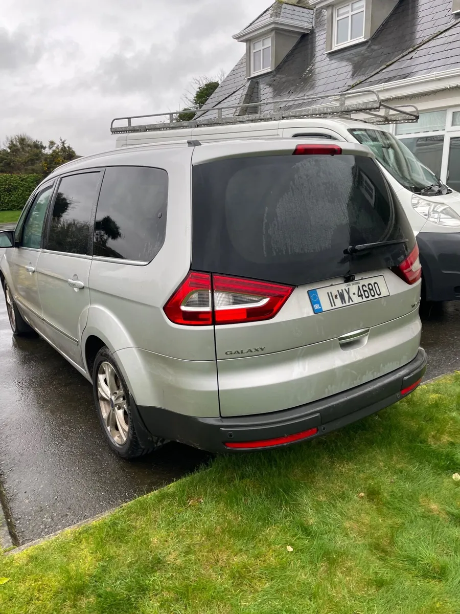 Breaking car - Image 2