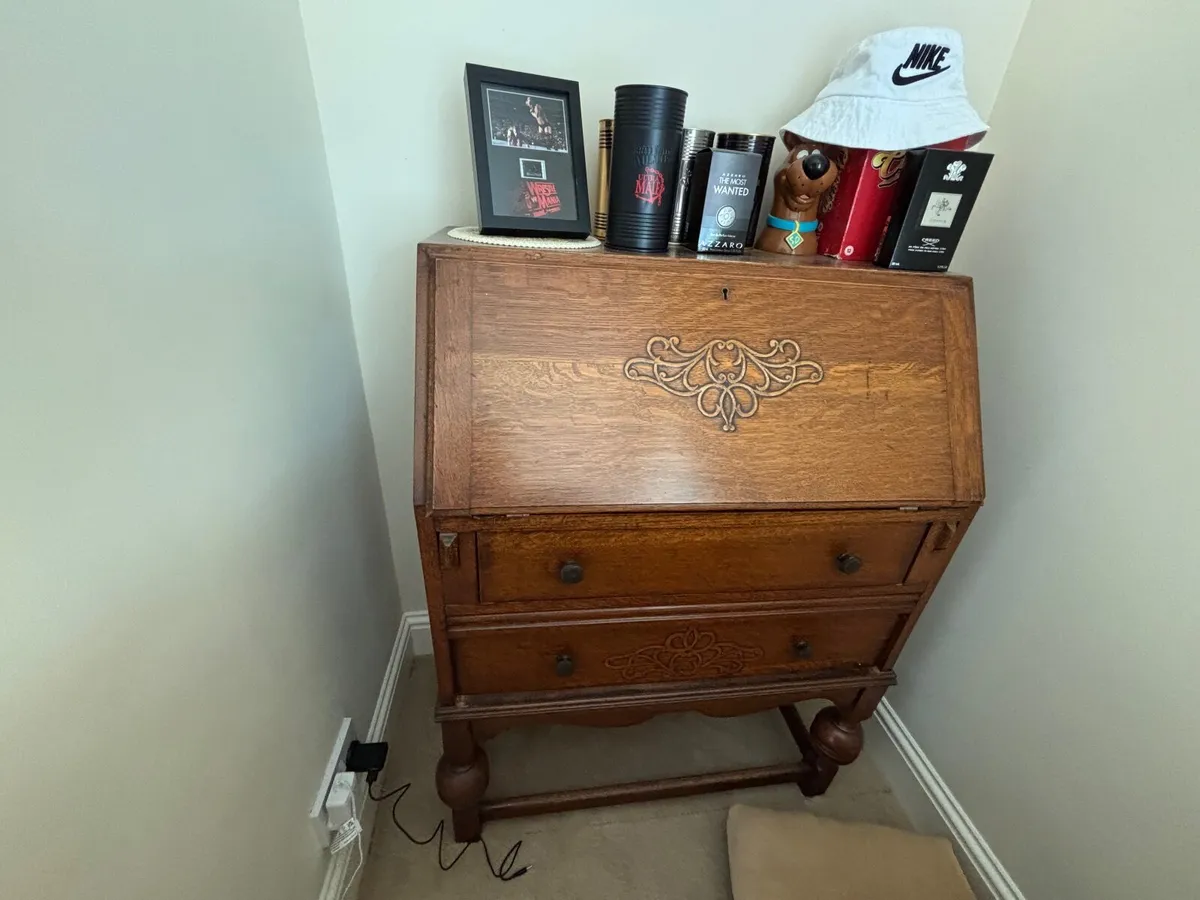 Antiques and Full house contents for sale - Image 1