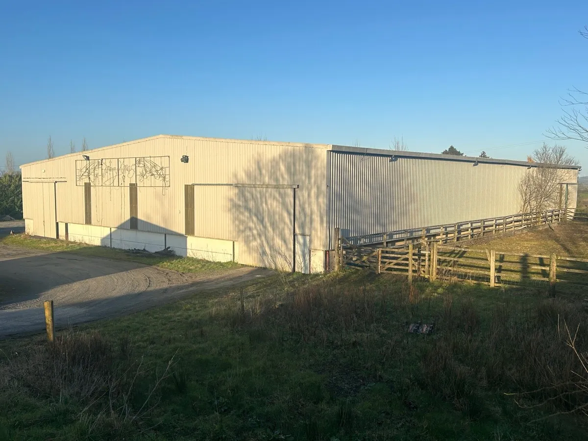 48x30m complete shad - Image 1