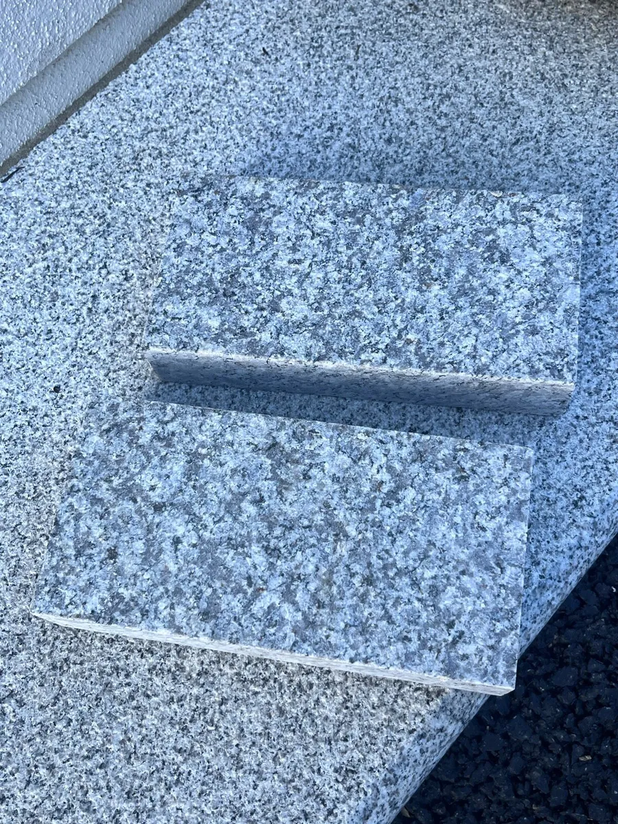 Granite Cobbles - Image 1