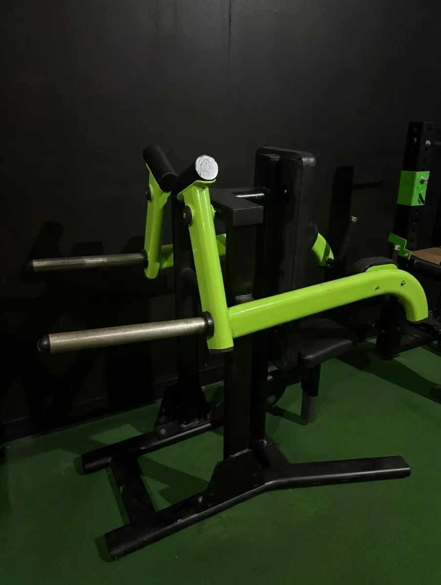 Seated Lateral Raise Machine - Manual Plate-Loaded - Image 1