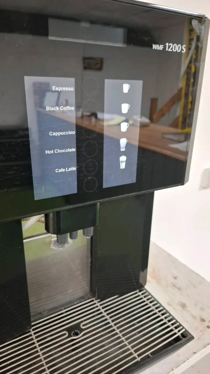 Coffee machine and water boiler - Image 2