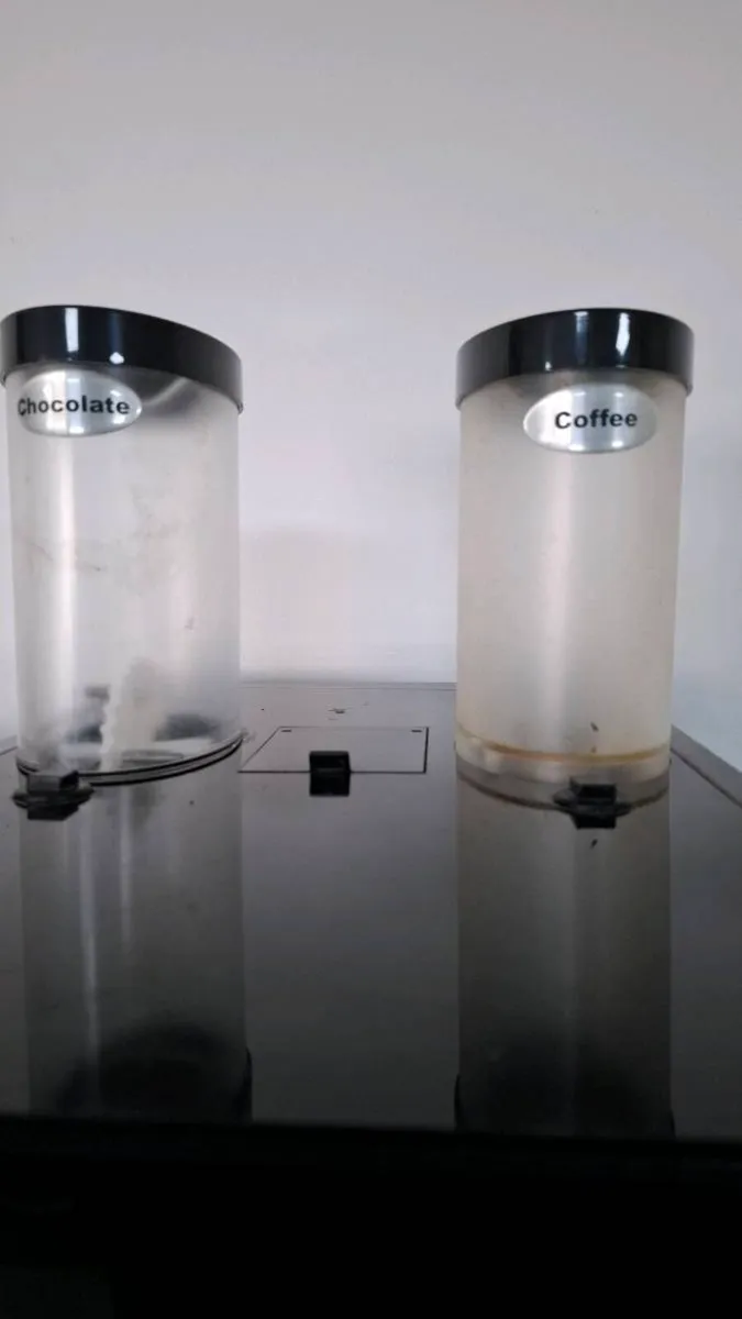 Coffee machine and water boiler - Image 4