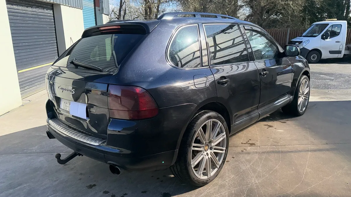 Porsche cayenne 4.5 v8 - Image 4