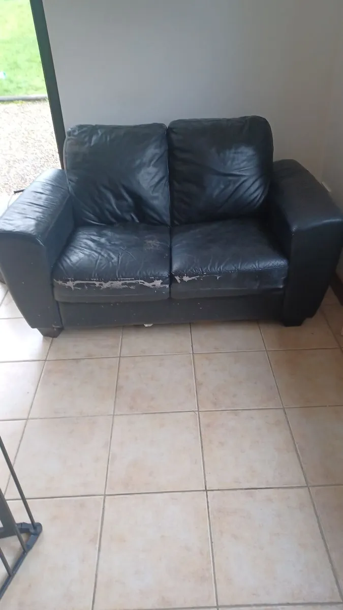 2 seater couch and arm chair reupholstering  proje - Image 2