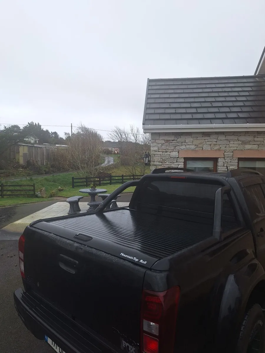 Isuzu D-Max 2017 - Image 2