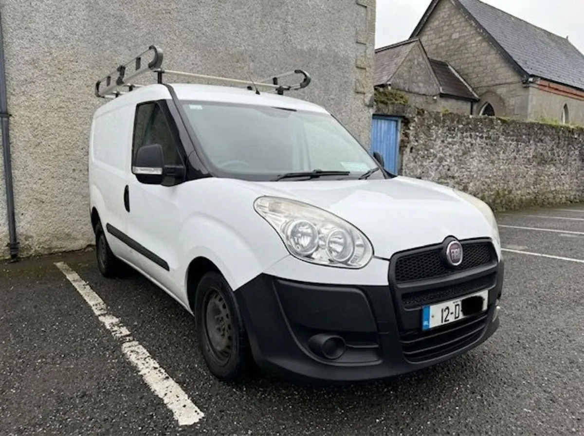 Fiat Doblo 2012 - Image 2