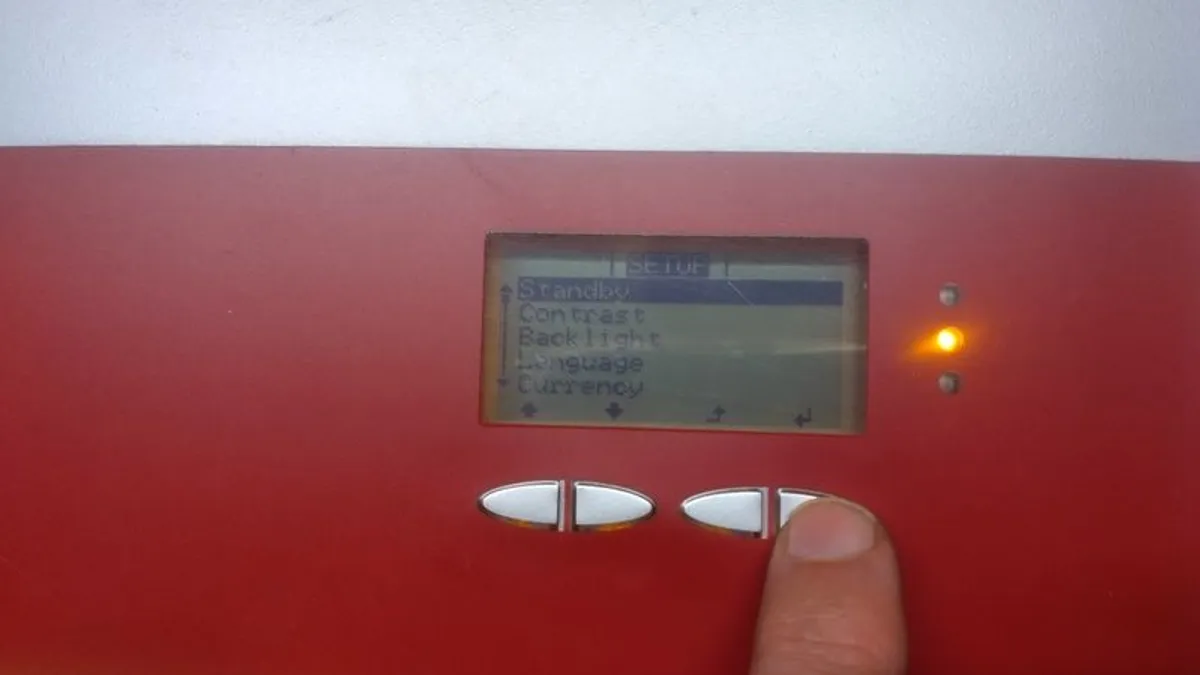 Fronius Solar PV Inverter On Grid 3.6kw - never use. MERCEDES IN INVERTERS - Image 3