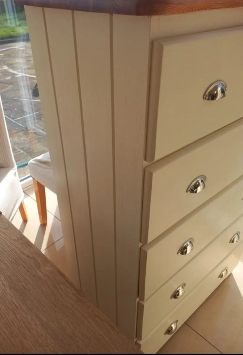 Chest of drawers - Image 2