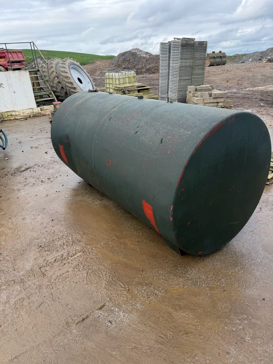 Diesel tanks - Image 3