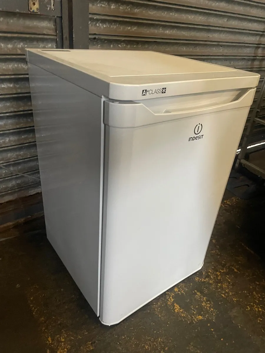 Under counter fridge - Image 1