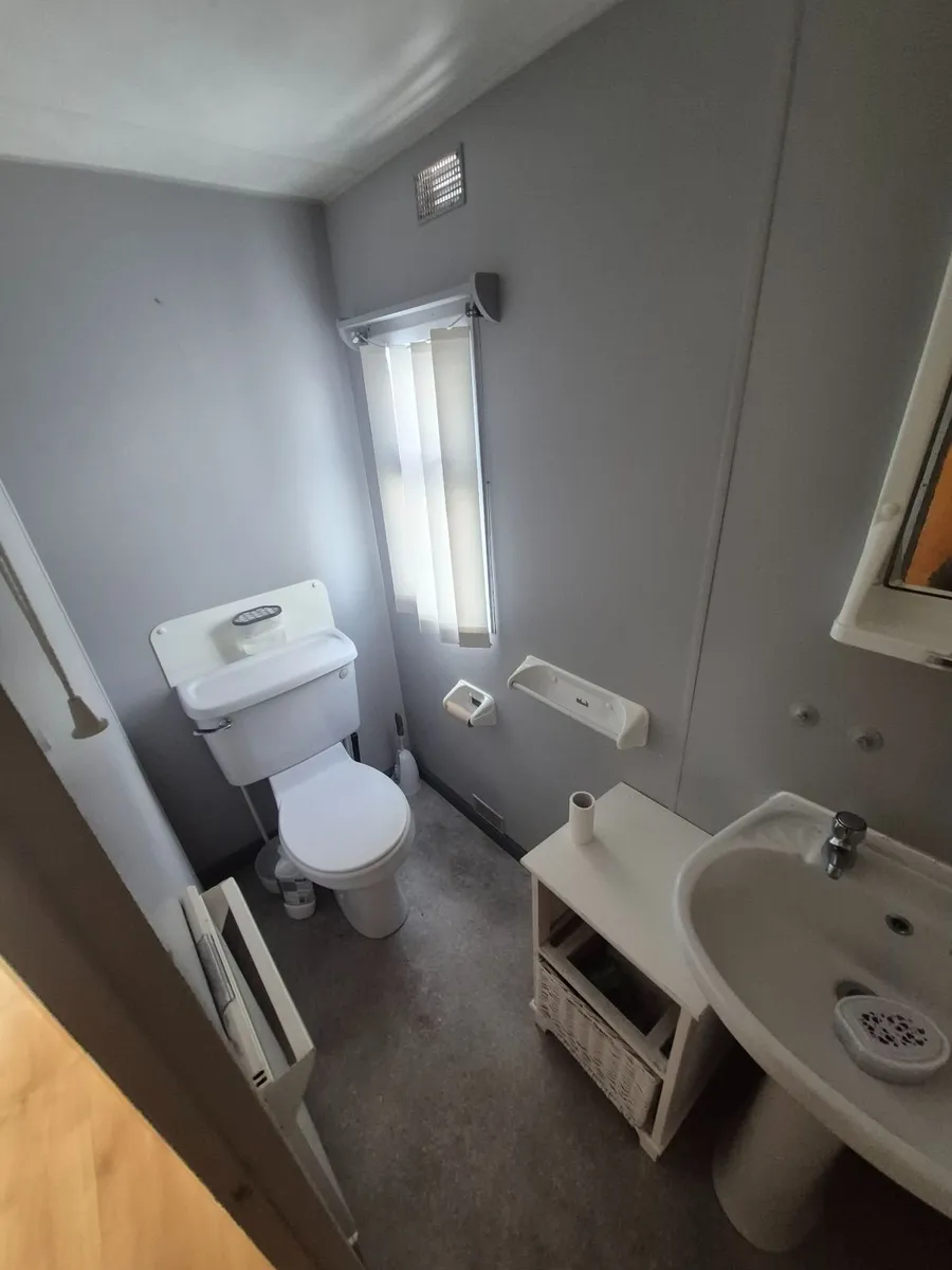 Abi Montrose Double Glazing - Image 2