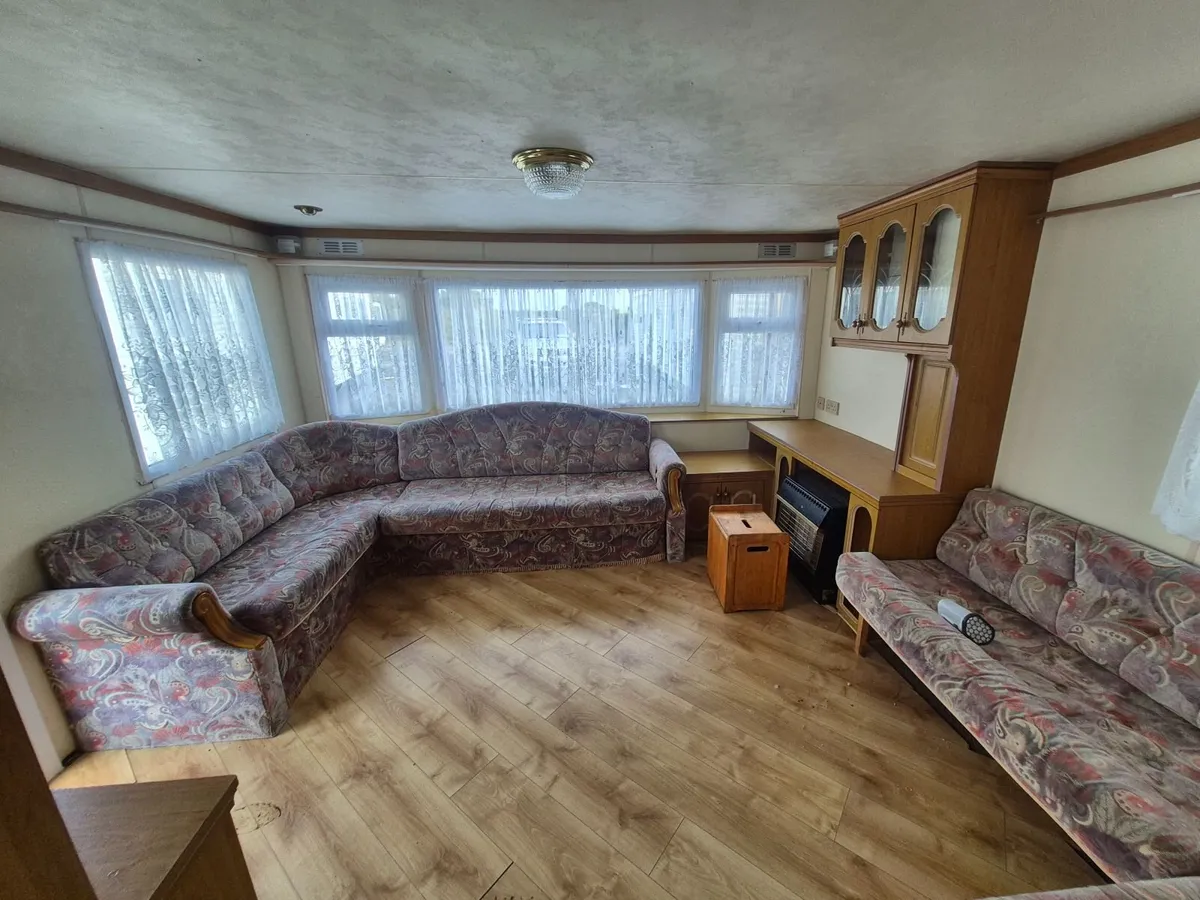 Abi Montrose Double Glazing - Image 3