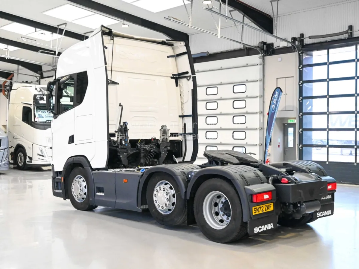 2022 (72) SCANIA S500 6X2 MIDLIFT HIGHLINE - Image 4