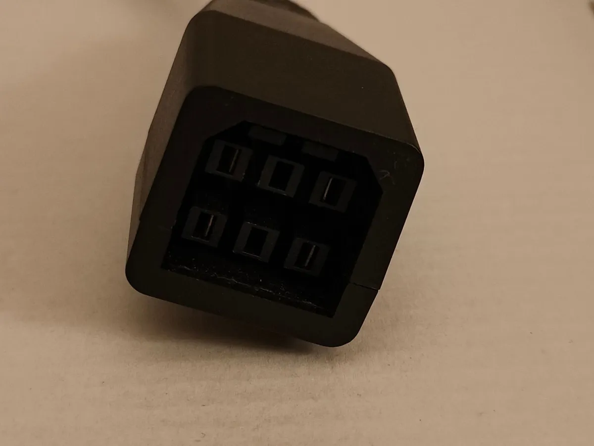 Xbox Fat to Slim Power Supply Adapter – Brand New - Image 2