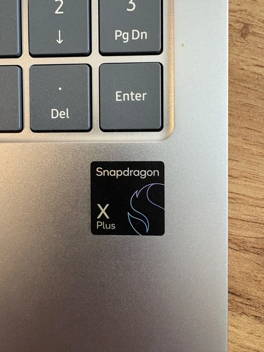 Samsung Galaxy Book4 Edge - Image 4