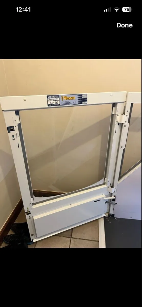 Wessex VM through-floor Wheelchair lift - Image 3