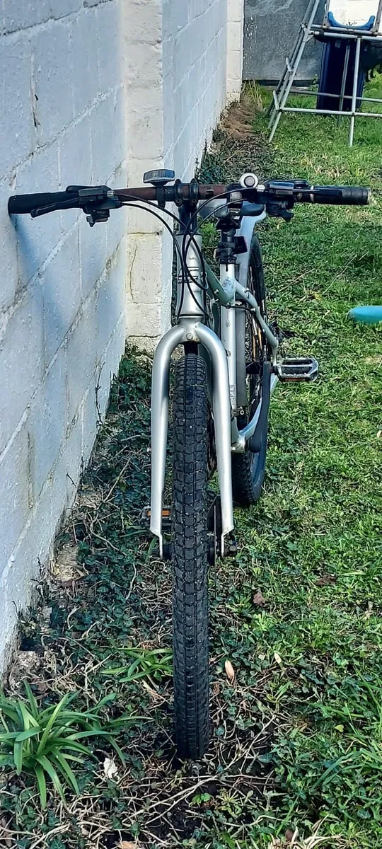 Carrera Mountain Bike for sale in Good Condition - Image 4