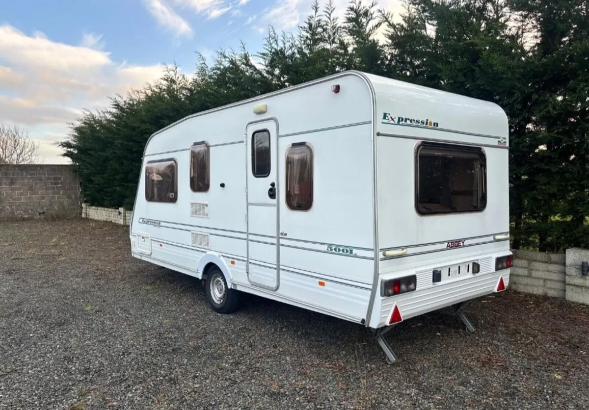Abbey ex pression 500l  5 berth - Image 4