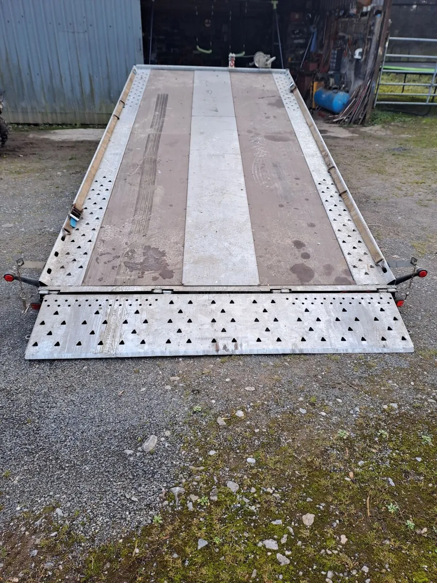 Car Transporter - Image 3