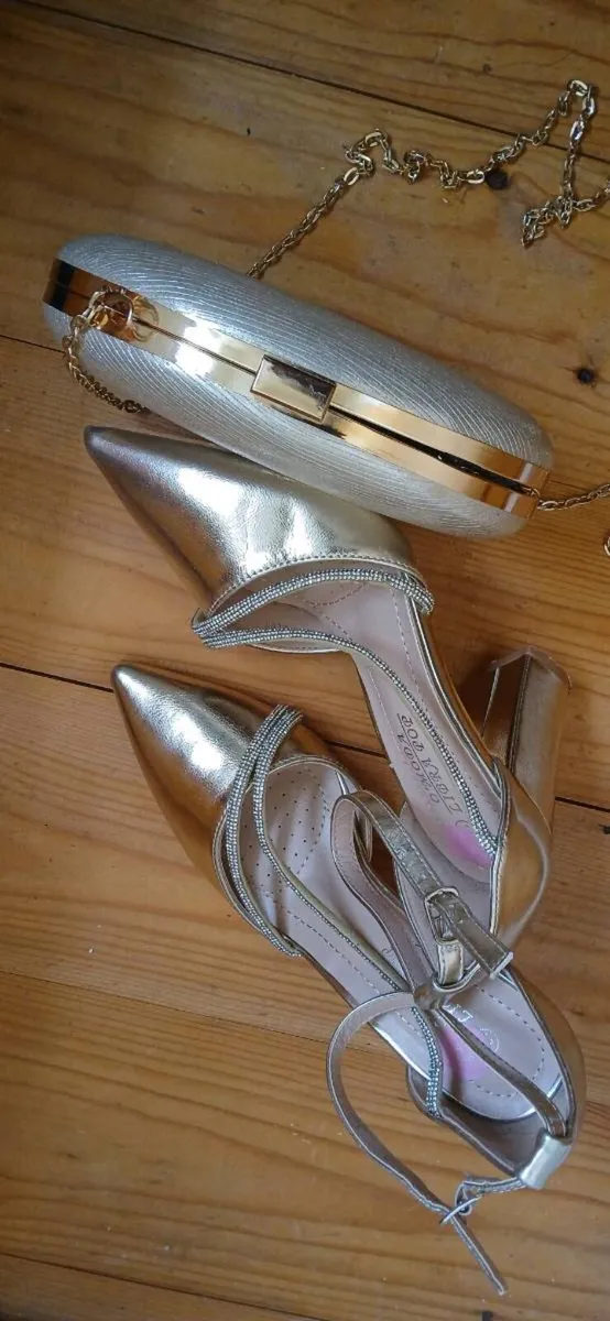 Wedding shoes occasion confirmation - Image 2