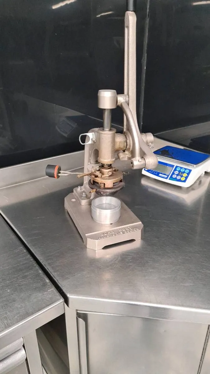 Pie or tart machine - Image 3