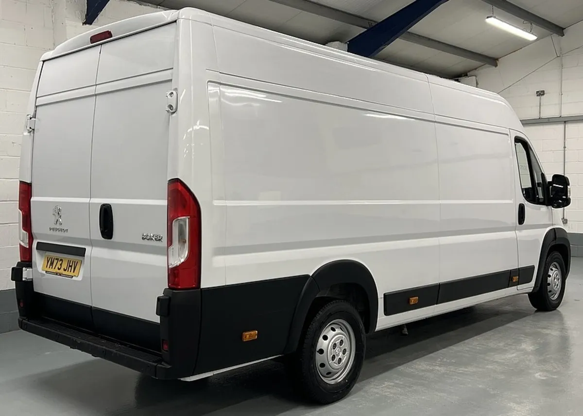 2023 Peugeot Boxer High Roof Panel Van - Image 2