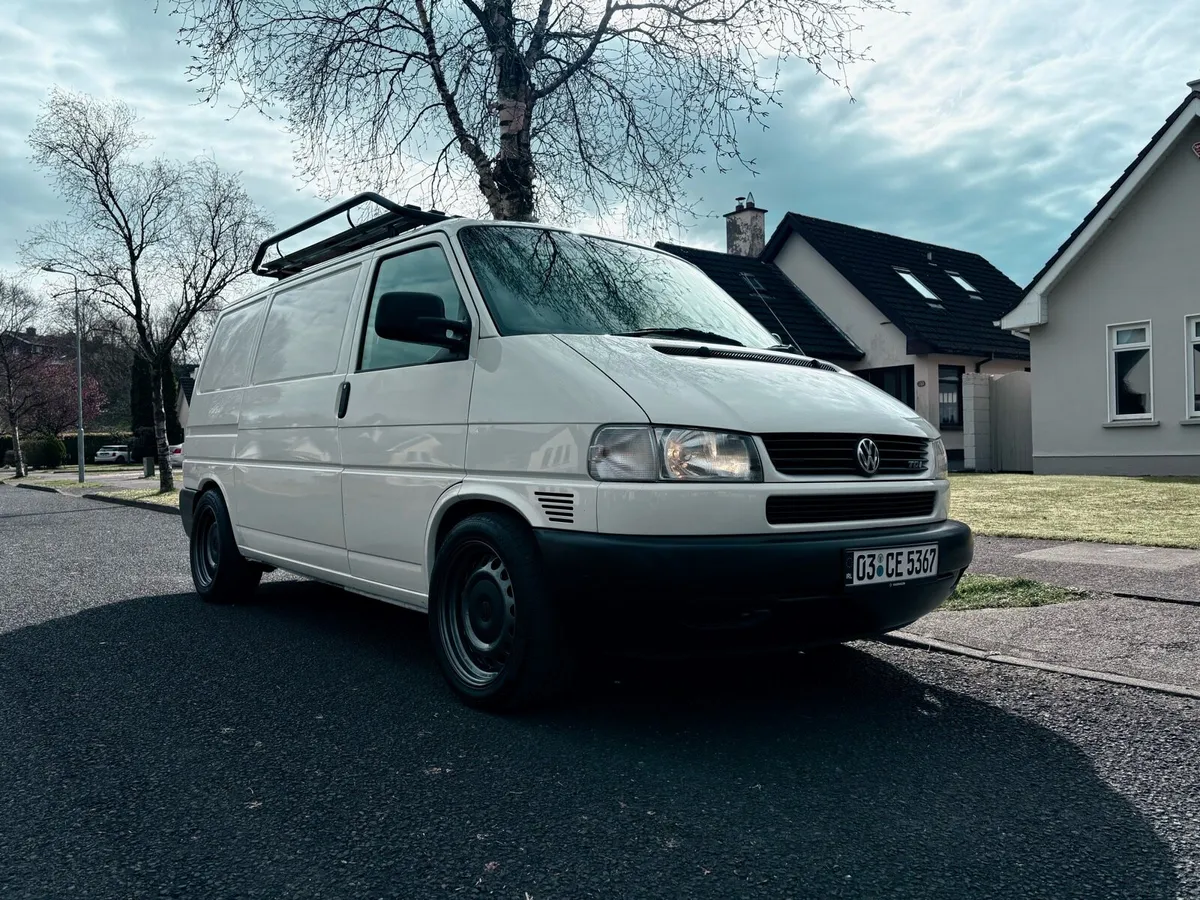 VW Transporter T4 Campervan - Image 1