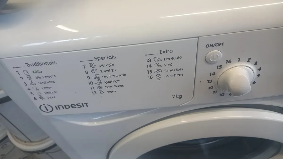Indesit Washing machine - Image 3