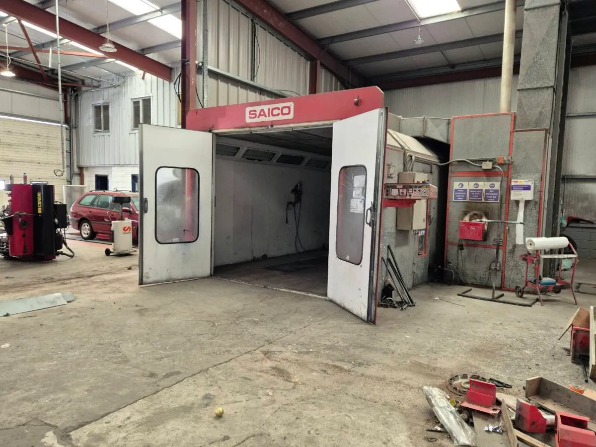 Spray Boot and Welders - Image 2