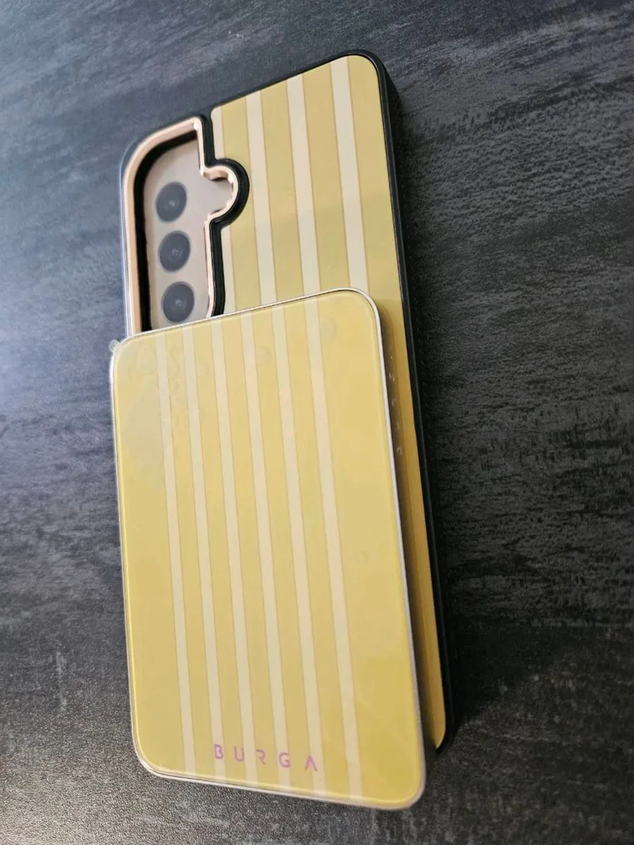 Samsung S26 Case and Magnetic Power Bank - Image 2