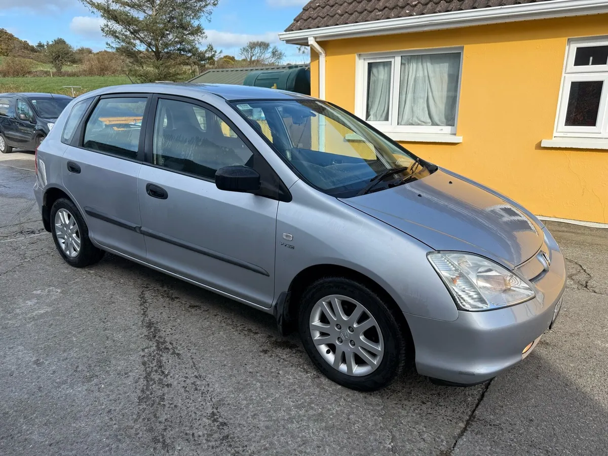 2003 Honda Civic 1.6 VTEC - Image 2