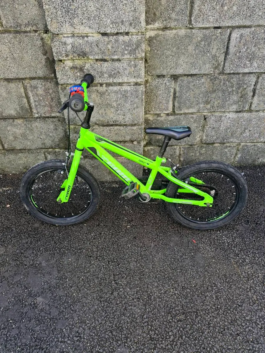 Boys bike 16inch - Image 1